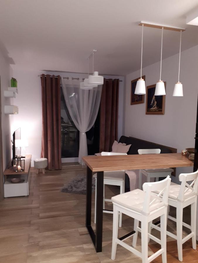 Apartament "Kuba" 코워브제크 외부 사진